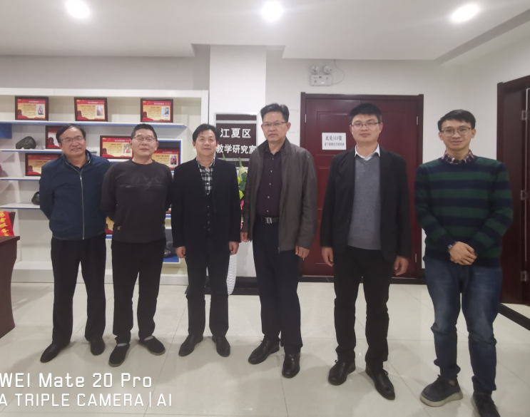 m88.com大中小学思政课一体化建设研究中心主任赴江夏区教研室研究中心工作(图2) m88.com大中小学思政课一体化建设研究中心主任赴江夏区教研室研究中心工作(图2)