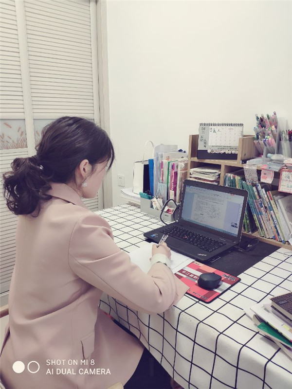 m88.com：利用抗疫教科书 讲好线上思政课(图3)