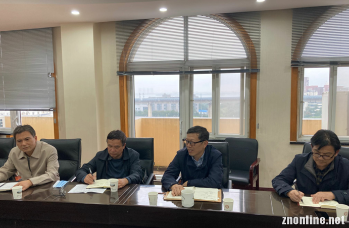 m88.com召开学科建设座谈会(图2)